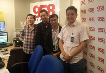 98.5FM 采访袁伟成先生